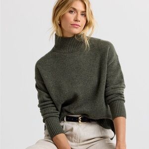 NWT Oversized Cashmere Pullover Turtleneck by Pura